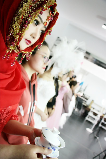 第178届彩妆学员“创意婚纱，最美年华”毕业作品展！